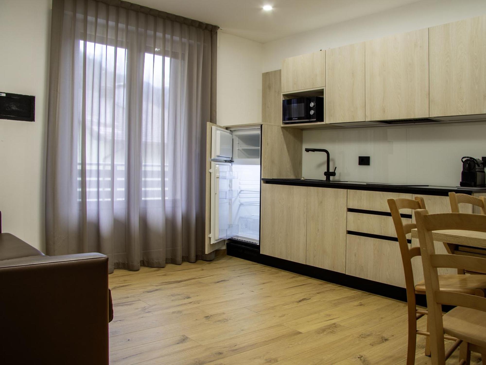 Liz Hotel & Apartments بريدازو المظهر الخارجي الصورة