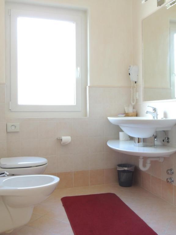 Liz Hotel & Apartments بريدازو الغرفة الصورة
